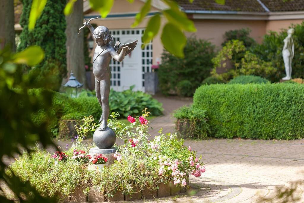 APARTMENT Gästehaus Schloss Bothmer Schwarmstedt Exterior foto